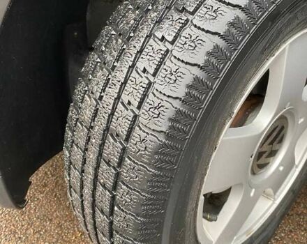 Черный Фольксваген Гольф, объемом двигателя 1.6 л и пробегом 315 тыс. км за 4600 $, фото 27 на Automoto.ua