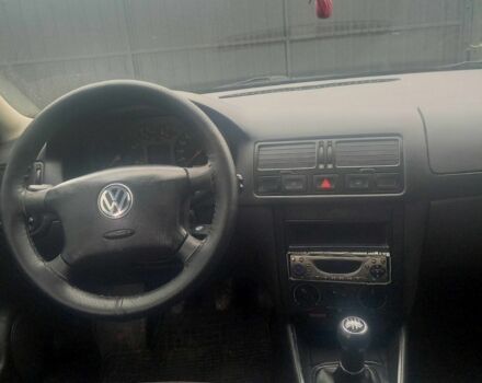 Черный Фольксваген Гольф, объемом двигателя 1.9 л и пробегом 315 тыс. км за 1750 $, фото 5 на Automoto.ua
