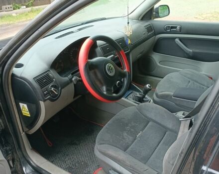 Чорний Фольксваген Гольф, об'ємом двигуна 0 л та пробігом 300 тис. км за 3500 $, фото 6 на Automoto.ua