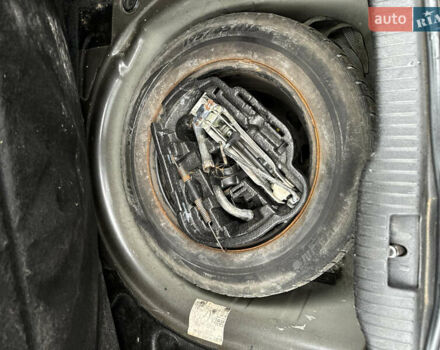 Черный Фольксваген Гольф, объемом двигателя 1.6 л и пробегом 240 тыс. км за 4300 $, фото 10 на Automoto.ua