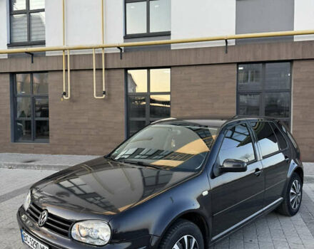 Черный Фольксваген Гольф, объемом двигателя 1.6 л и пробегом 268 тыс. км за 3800 $, фото 8 на Automoto.ua