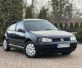 Черный Фольксваген Гольф, объемом двигателя 1.9 л и пробегом 335 тыс. км за 3350 $, фото 1 на Automoto.ua