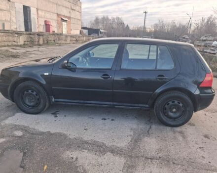 Черный Фольксваген Гольф, объемом двигателя 1.6 л и пробегом 230 тыс. км за 4300 $, фото 5 на Automoto.ua