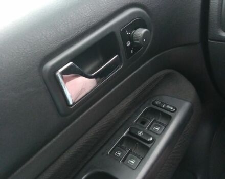 Чорний Фольксваген Гольф, об'ємом двигуна 1.4 л та пробігом 256 тис. км за 4150 $, фото 15 на Automoto.ua