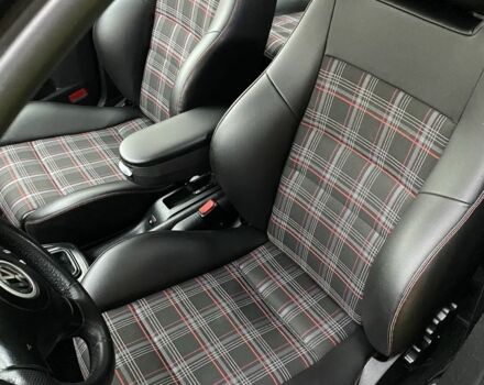 Чорний Фольксваген Гольф, об'ємом двигуна 1.8 л та пробігом 250 тис. км за 4000 $, фото 10 на Automoto.ua