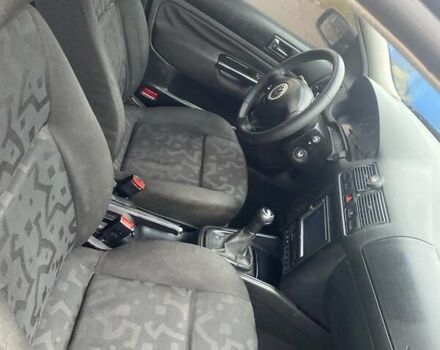 Черный Фольксваген Гольф, объемом двигателя 1.6 л и пробегом 285 тыс. км за 4000 $, фото 2 на Automoto.ua