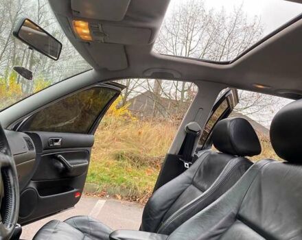 Черный Фольксваген Гольф, объемом двигателя 1.6 л и пробегом 315 тыс. км за 4600 $, фото 26 на Automoto.ua