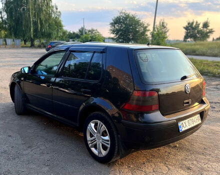 Черный Фольксваген Гольф, объемом двигателя 1.4 л и пробегом 370 тыс. км за 3250 $, фото 2 на Automoto.ua