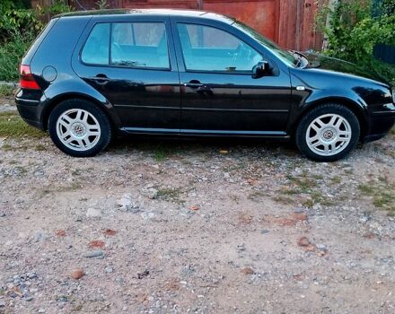 Черный Фольксваген Гольф, объемом двигателя 1.4 л и пробегом 233 тыс. км за 4100 $, фото 1 на Automoto.ua