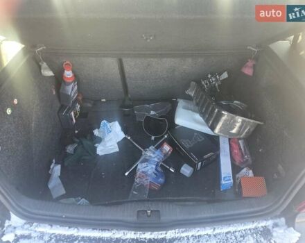 Черный Фольксваген Гольф, объемом двигателя 1.9 л и пробегом 400 тыс. км за 1500 $, фото 8 на Automoto.ua