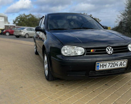 Черный Фольксваген Гольф, объемом двигателя 1.6 л и пробегом 288 тыс. км за 4000 $, фото 4 на Automoto.ua
