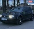 Черный Фольксваген Гольф, объемом двигателя 1.6 л и пробегом 280 тыс. км за 4200 $, фото 1 на Automoto.ua
