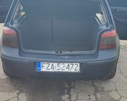 Черный Фольксваген Гольф, объемом двигателя 1.9 л и пробегом 498 тыс. км за 1900 $, фото 4 на Automoto.ua