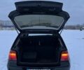 Черный Фольксваген Гольф, объемом двигателя 1.39 л и пробегом 305 тыс. км за 3900 $, фото 8 на Automoto.ua