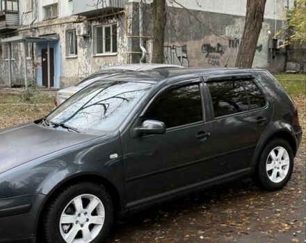 Черный Фольксваген Гольф, объемом двигателя 1.9 л и пробегом 350 тыс. км за 2700 $, фото 2 на Automoto.ua