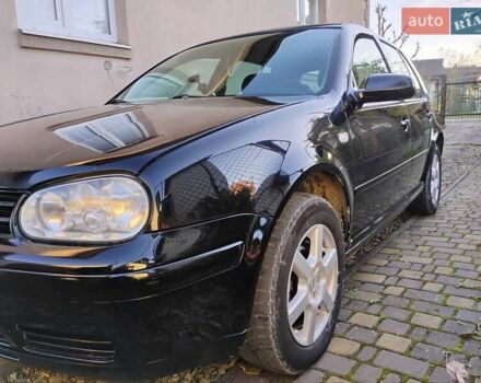 Черный Фольксваген Гольф, объемом двигателя 1.39 л и пробегом 289 тыс. км за 3850 $, фото 19 на Automoto.ua