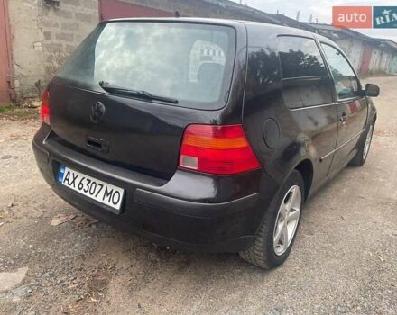 Черный Фольксваген Гольф, объемом двигателя 1.9 л и пробегом 316 тыс. км за 2999 $, фото 24 на Automoto.ua