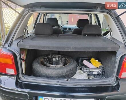 Черный Фольксваген Гольф, объемом двигателя 1.39 л и пробегом 289 тыс. км за 3850 $, фото 15 на Automoto.ua