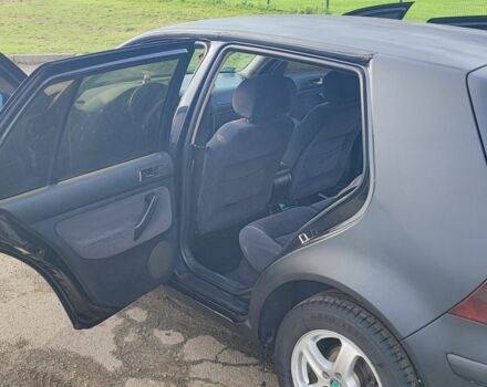 Черный Фольксваген Гольф, объемом двигателя 1.9 л и пробегом 498 тыс. км за 1900 $, фото 2 на Automoto.ua