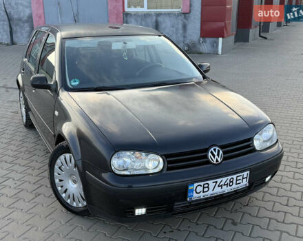 Черный Фольксваген Гольф, объемом двигателя 1.6 л и пробегом 245 тыс. км за 2999 $, фото 6 на Automoto.ua