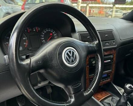 Фольксваген Гольф 2000 в Смеле на Automoto.ua Черный Фольксваген Гольф, объемом двигателя 2.8 л и пробегом 238 тыс. км за 8800 $, фото 14 на Automoto.ua