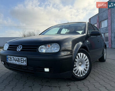Черный Фольксваген Гольф, объемом двигателя 1.6 л и пробегом 245 тыс. км за 2999 $, фото 10 на Automoto.ua