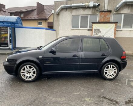 Черный Фольксваген Гольф, объемом двигателя 1.4 л и пробегом 250 тыс. км за 3400 $, фото 3 на Automoto.ua