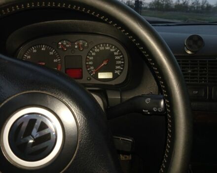 Черный Фольксваген Гольф, объемом двигателя 1.8 л и пробегом 286 тыс. км за 5950 $, фото 5 на Automoto.ua