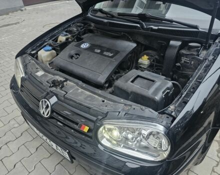Черный Фольксваген Гольф, объемом двигателя 1.6 л и пробегом 330 тыс. км за 4400 $, фото 8 на Automoto.ua