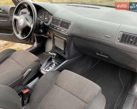 Чорний Фольксваген Гольф, об'ємом двигуна 1.6 л та пробігом 200 тис. км за 4500 $, фото 5 на Automoto.ua