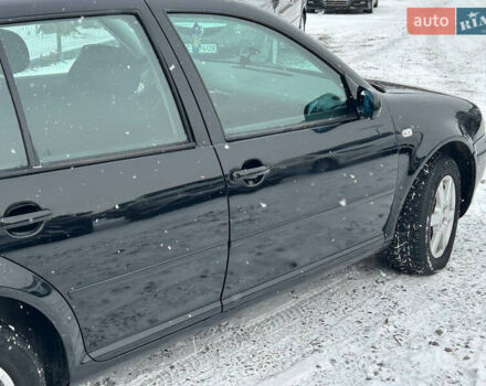 Чорний Фольксваген Гольф, об'ємом двигуна 1.39 л та пробігом 289 тис. км за 3700 $, фото 12 на Automoto.ua