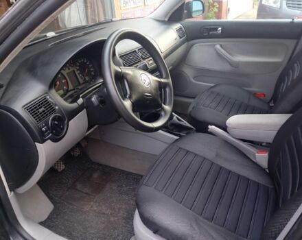 Черный Фольксваген Гольф, объемом двигателя 0 л и пробегом 243 тыс. км за 3850 $, фото 18 на Automoto.ua