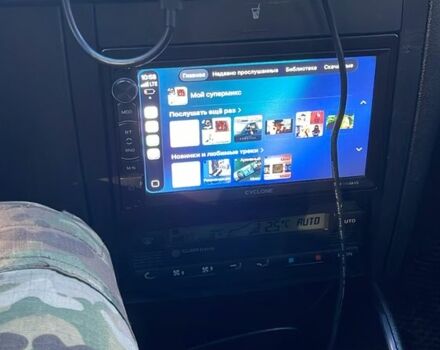 Черный Фольксваген Гольф, объемом двигателя 1.9 л и пробегом 400 тыс. км за 3557 $, фото 1 на Automoto.ua