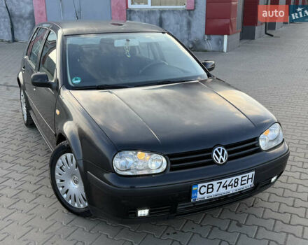 Черный Фольксваген Гольф, объемом двигателя 1.6 л и пробегом 245 тыс. км за 2999 $, фото 8 на Automoto.ua