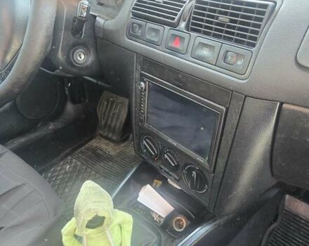 Черный Фольксваген Гольф, объемом двигателя 1.9 л и пробегом 400 тыс. км за 1500 $, фото 11 на Automoto.ua