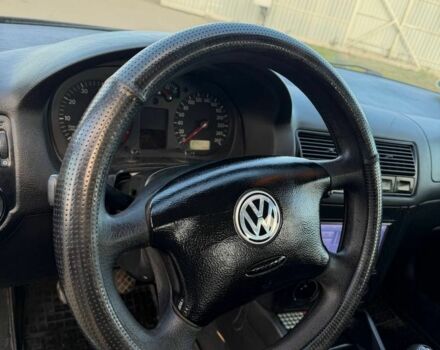 Черный Фольксваген Гольф, объемом двигателя 1.6 л и пробегом 245 тыс. км за 2999 $, фото 9 на Automoto.ua