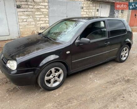 Черный Фольксваген Гольф, объемом двигателя 1.9 л и пробегом 316 тыс. км за 2999 $, фото 27 на Automoto.ua