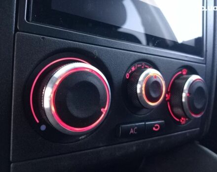 Черный Фольксваген Гольф, объемом двигателя 1.6 л и пробегом 280 тыс. км за 4990 $, фото 12 на Automoto.ua