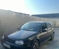 Черный Фольксваген Гольф, объемом двигателя 1.6 л и пробегом 210 тыс. км за 4600 $, фото 1 на Automoto.ua