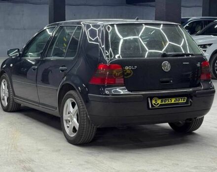 Черный Фольксваген Гольф, объемом двигателя 1.6 л и пробегом 240 тыс. км за 5000 $, фото 3 на Automoto.ua
