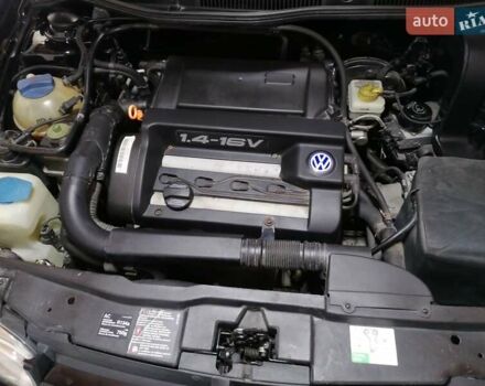 Чорний Фольксваген Гольф, об'ємом двигуна 1.39 л та пробігом 230 тис. км за 4150 $, фото 3 на Automoto.ua