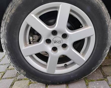 Черный Фольксваген Гольф, объемом двигателя 1.39 л и пробегом 289 тыс. км за 3850 $, фото 14 на Automoto.ua