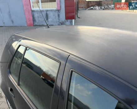 Черный Фольксваген Гольф, объемом двигателя 1.6 л и пробегом 245 тыс. км за 2999 $, фото 23 на Automoto.ua