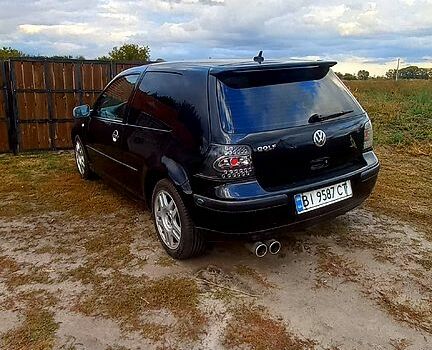 Черный Фольксваген Гольф, объемом двигателя 1.4 л и пробегом 243 тыс. км за 5000 $, фото 2 на Automoto.ua