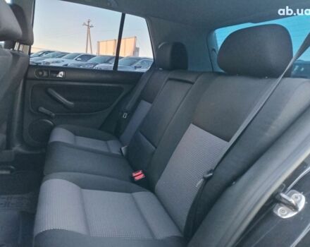 Черный Фольксваген Гольф, объемом двигателя 1.6 л и пробегом 280 тыс. км за 4990 $, фото 11 на Automoto.ua