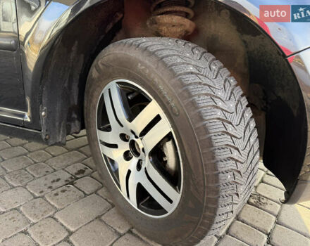 Чорний Фольксваген Гольф, об'ємом двигуна 1.39 л та пробігом 224 тис. км за 2999 $, фото 12 на Automoto.ua