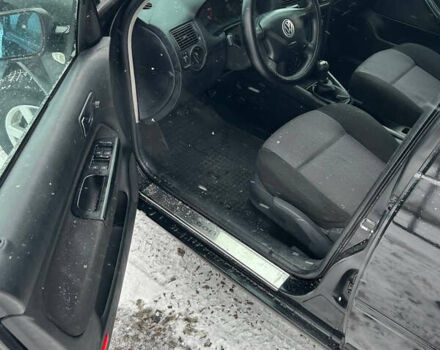 Чорний Фольксваген Гольф, об'ємом двигуна 1.39 л та пробігом 289 тис. км за 3700 $, фото 16 на Automoto.ua