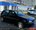 Черный Фольксваген Гольф, объемом двигателя 1.6 л и пробегом 200 тыс. км за 3600 $, фото 6 на Automoto.ua