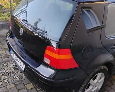 Черный Фольксваген Гольф, объемом двигателя 1.39 л и пробегом 289 тыс. км за 3850 $, фото 16 на Automoto.ua