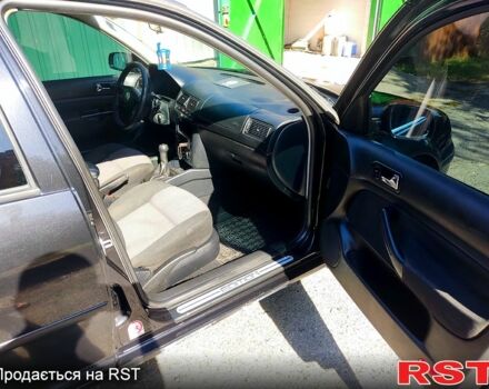 Чорний Фольксваген Гольф, об'ємом двигуна 1.4 л та пробігом 216 тис. км за 4000 $, фото 3 на Automoto.ua